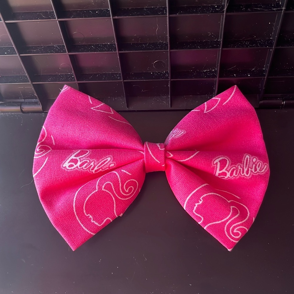 Barbie hair bow